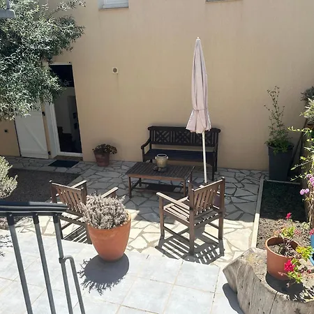 Village 2 Apartmán