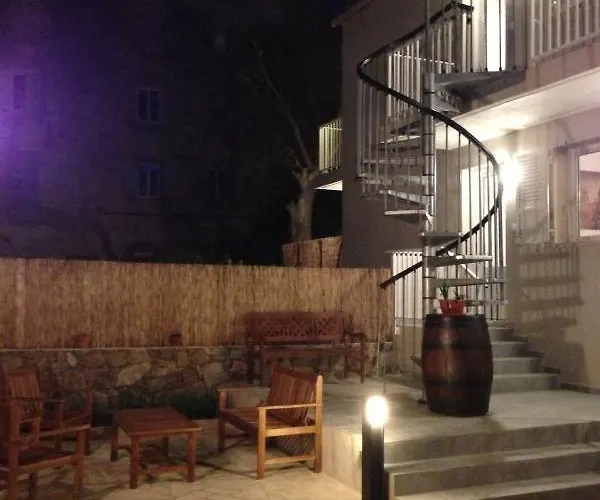 Village 2 Appartement